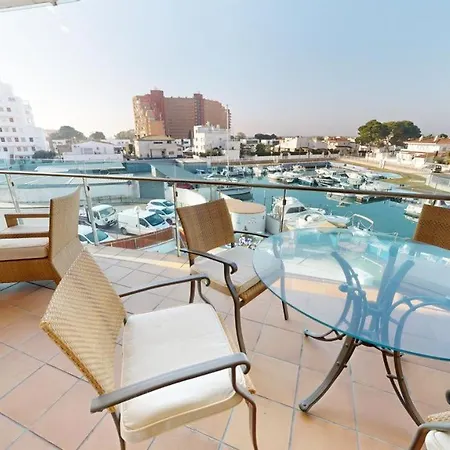 Trebol Climatizado Y Piscina Apartment Roses